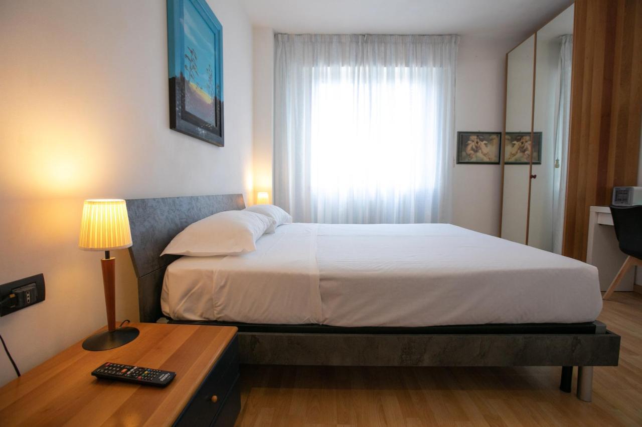 Mirea'S Rooms Ascoli Piceno Exterior photo