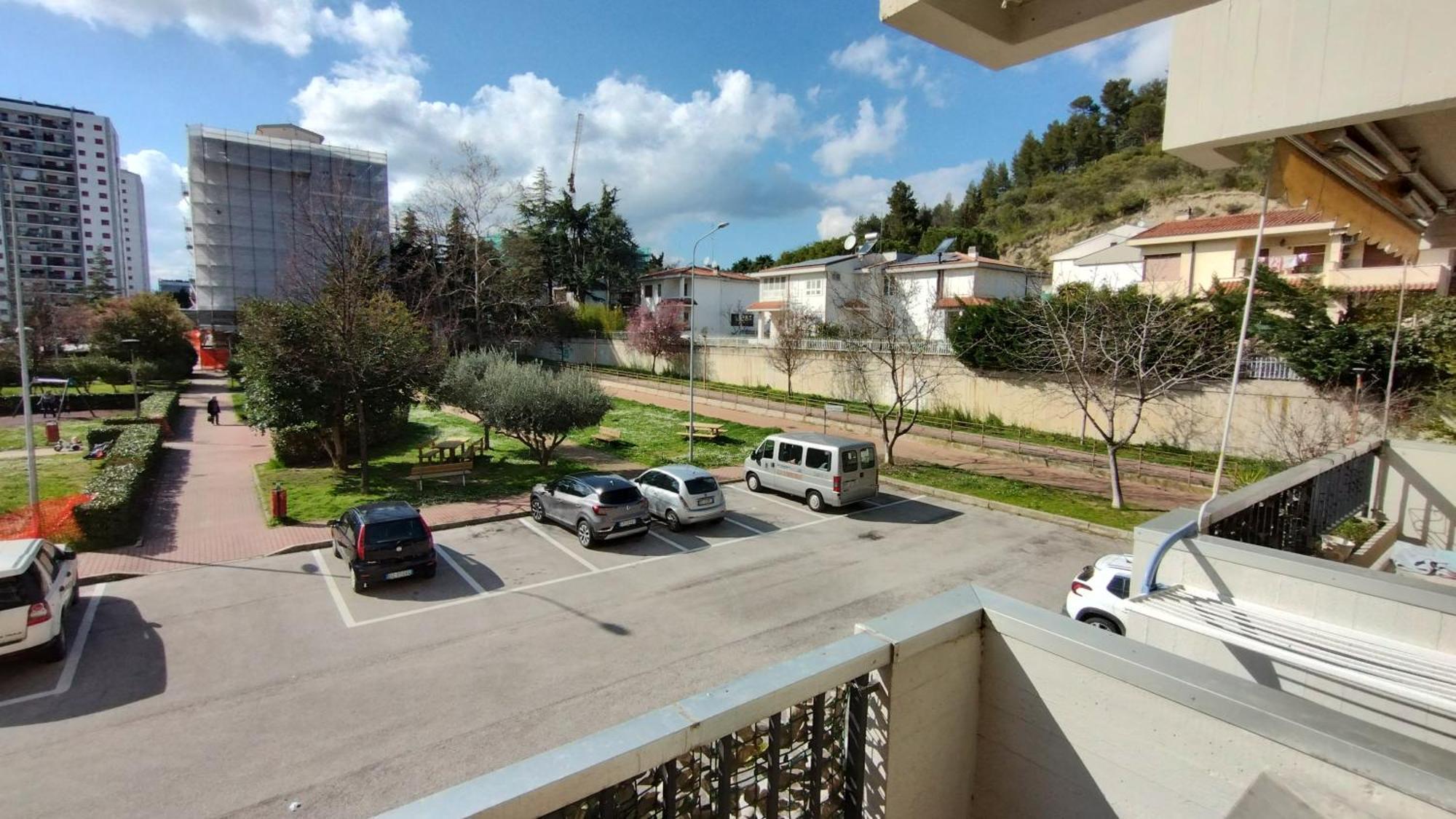 Mirea'S Rooms Ascoli Piceno Exterior photo