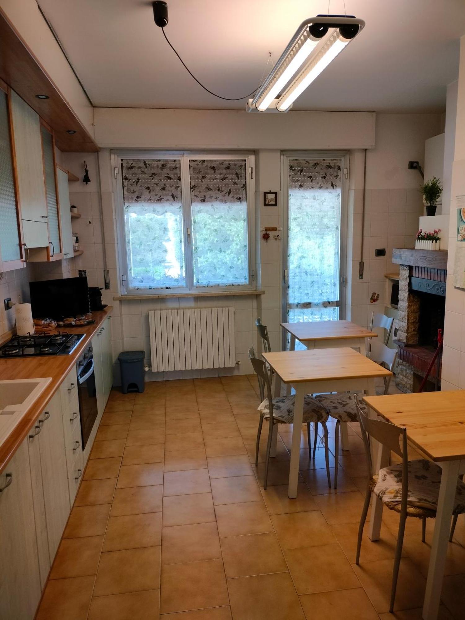 Mirea'S Rooms Ascoli Piceno Exterior photo
